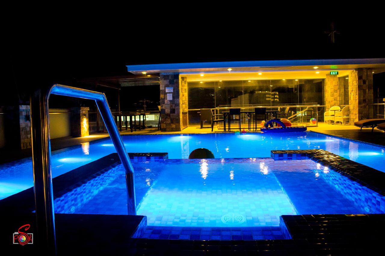 Hotel Marciano Calamba  Camera foto